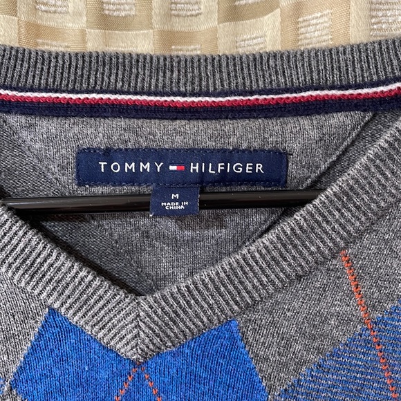 Tommy Hilfiger Knit Sweater - Picture 2 of 2